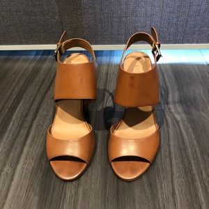 Lidigo Rd. Brown Sandal Heels